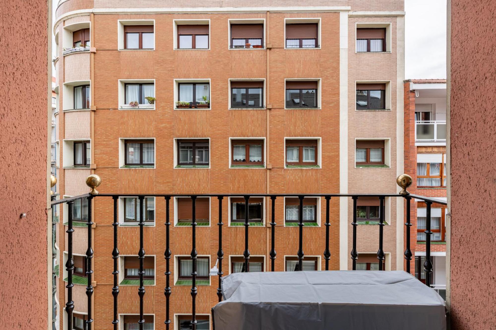 Exclusivo "Gran Bilbao" Suite Deluxe Parking Opcional Santurtzi Buitenkant foto